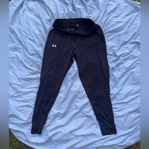 UNDER ARMOUR joggers, ADULT women’s MEDIUM, BLACK, tapered leg with drawstring